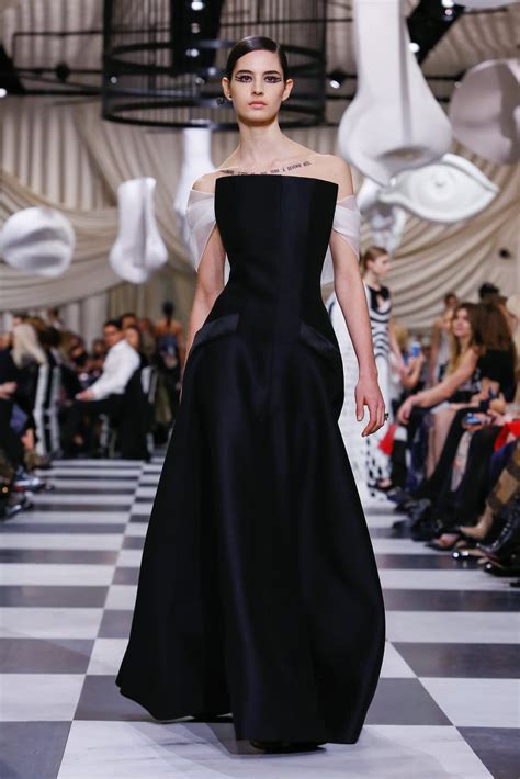 dior défilé 2018|christian Dior spring dresses.